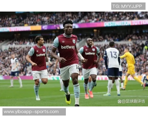 库杜斯在对阵利兹联时六次过人全成功成为2024年英超新星