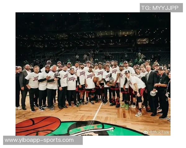 阿德巴约重返训练约维奇罗齐尔希罗缺席奥兰多之行