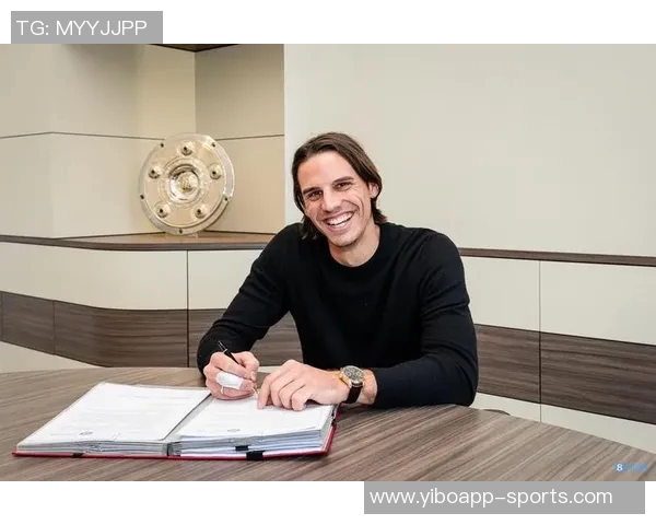 国米门将索默表现不佳成球队隐患本赛季屡次失误引发担忧 国米门将索默表现不佳成球队隐患本赛季屡次失误引发担忧